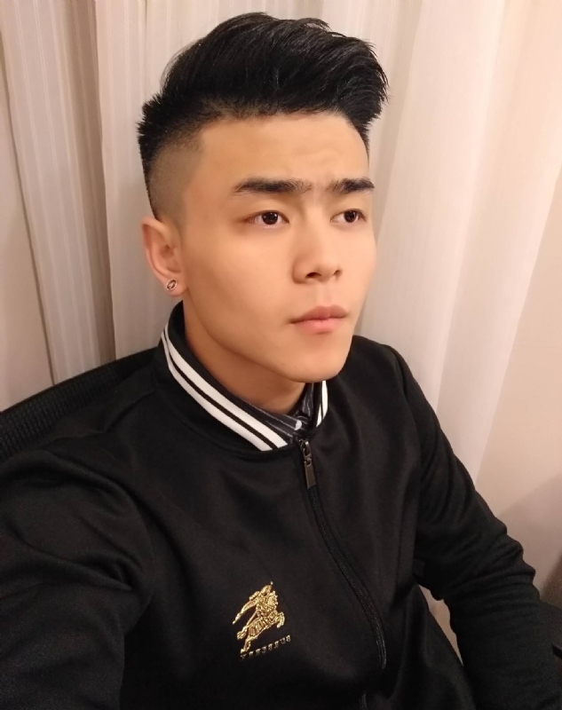 随缘的第一张照片--咸阳相亲服务中心