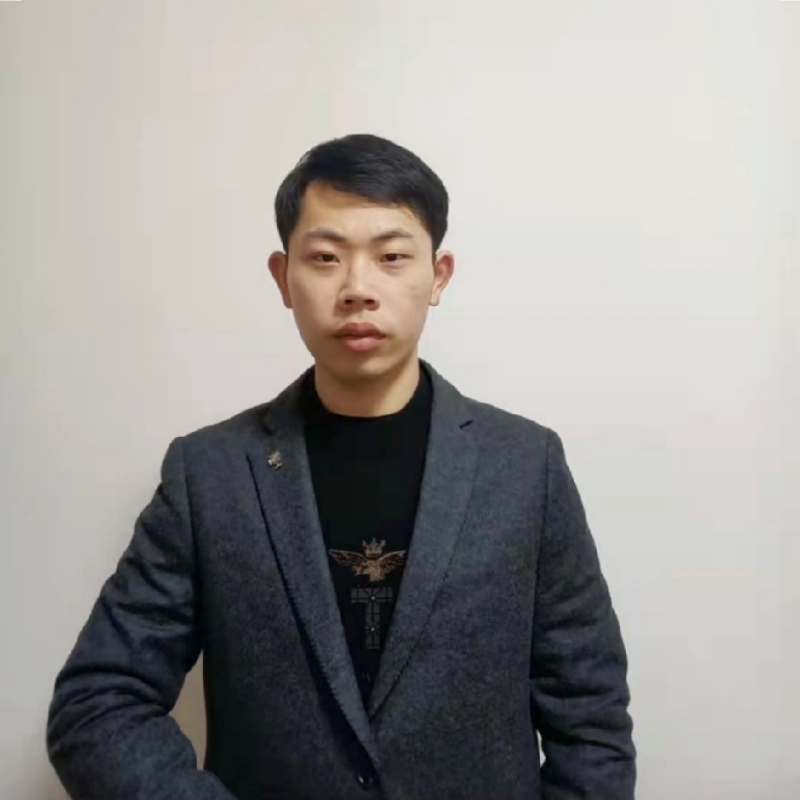 熊先生的第一张照片--咸阳相亲服务中心