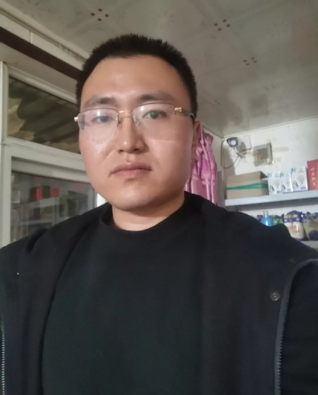 白杨的第一张照片--咸阳相亲服务中心