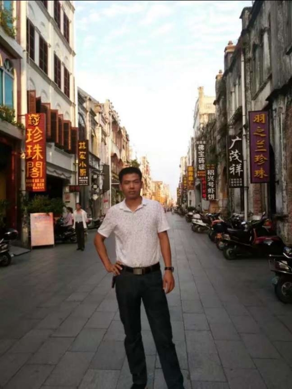 爱生活爱健康的第一张照片--咸阳相亲服务中心