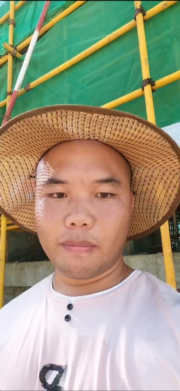 把岁月写入茶色的第一张照片--咸阳相亲服务中心