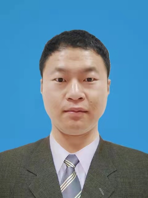 雨哥的第一张照片--咸阳相亲服务中心