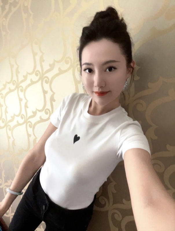 雨熙的第一张照片--咸阳相亲服务中心