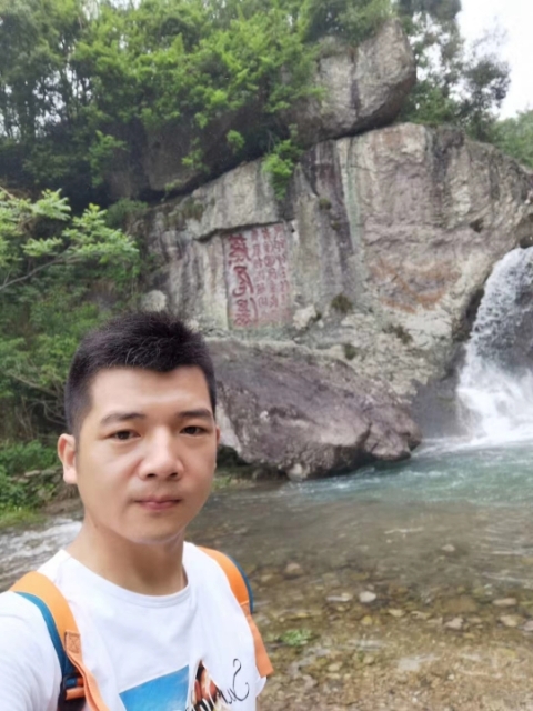 愿得一人心的第一张照片--咸阳相亲服务中心