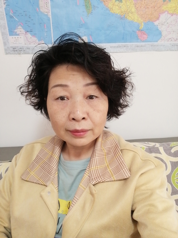 香水百合的第一张照片--咸阳相亲服务中心