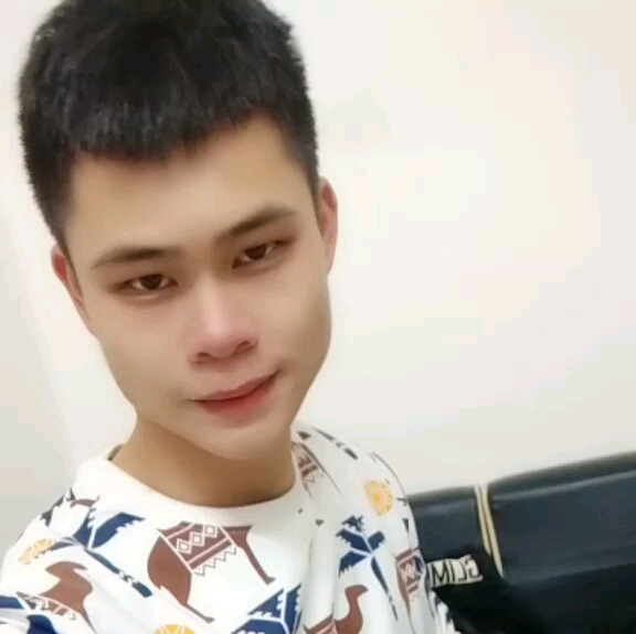 浪子的第一张照片--咸阳相亲服务中心