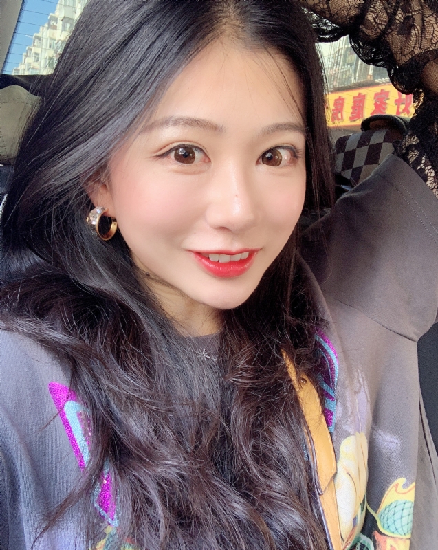 爱你的第二张照片--咸阳相亲服务中心