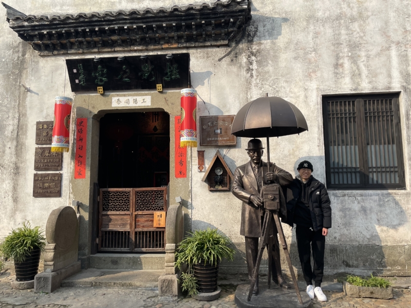 喝可乐的猫的第一张照片--咸阳相亲服务中心