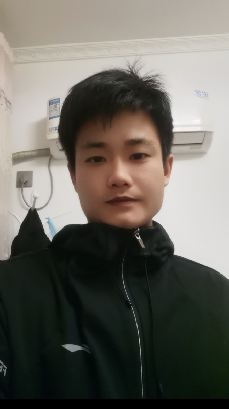 Mr丶Cui的第二张照片--咸阳相亲服务中心