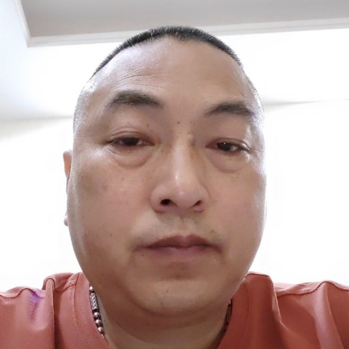 一切随风的第一张照片--咸阳相亲服务中心
