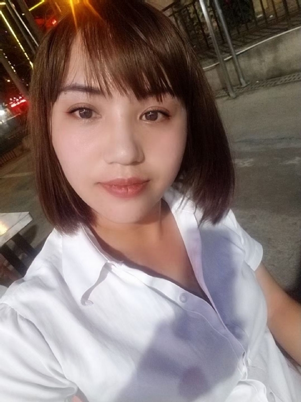 CC的第二张照片--咸阳相亲服务中心