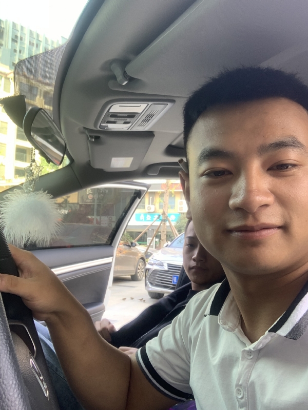 古有风琴的第三张照片--咸阳相亲服务中心