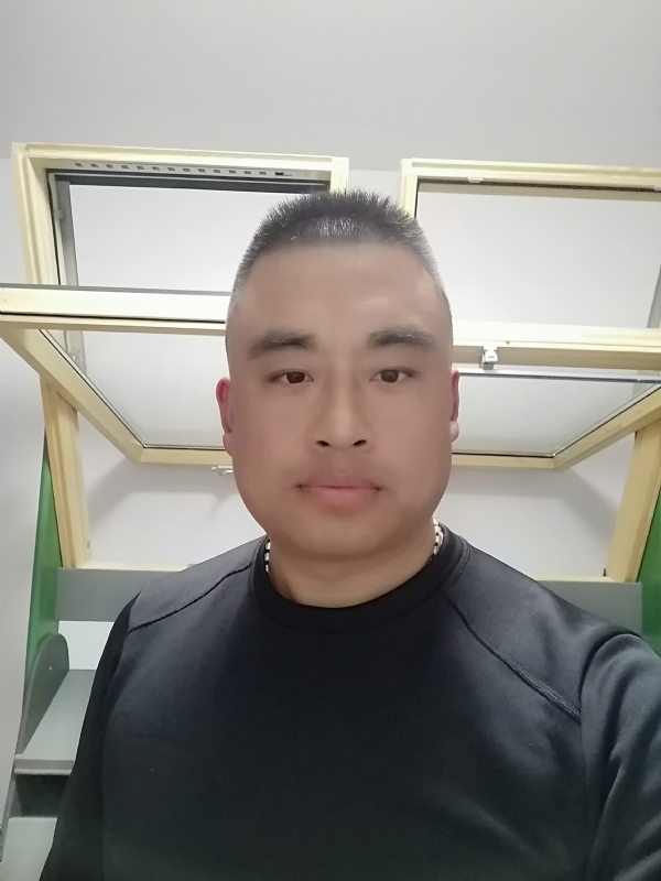 柏林的第一张照片--咸阳相亲服务中心