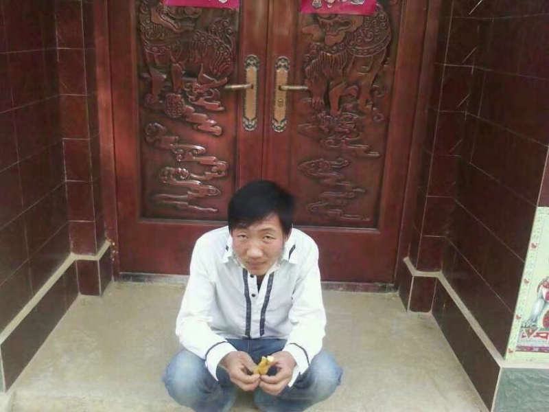潘先生的第一张照片--咸阳相亲服务中心