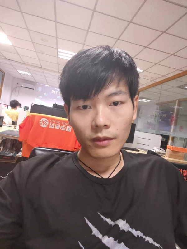 零度的第一张照片--咸阳相亲服务中心