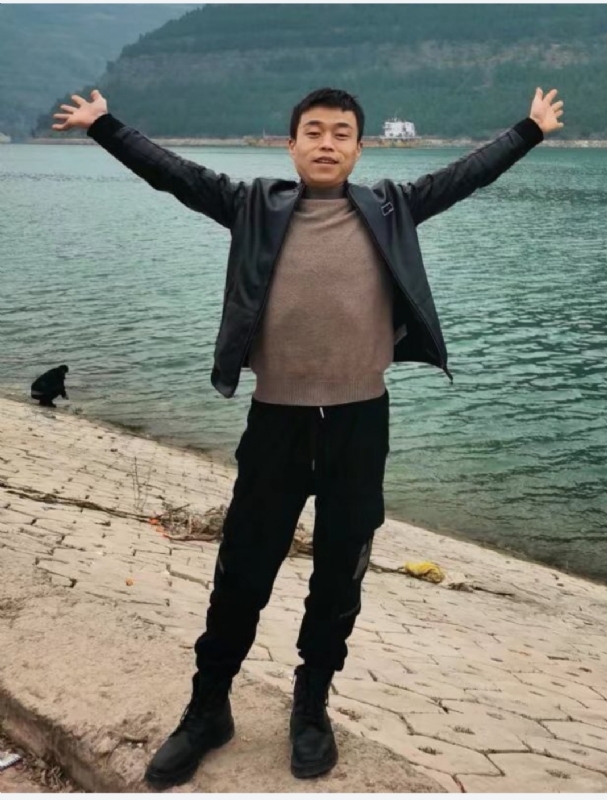 寂寞的风的第二张照片--咸阳相亲服务中心
