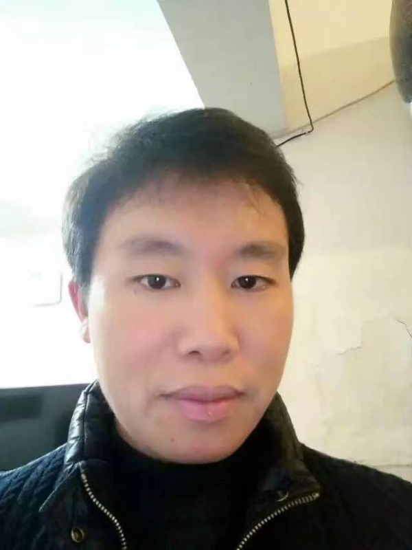 擎天柱的第三张照片--咸阳相亲服务中心