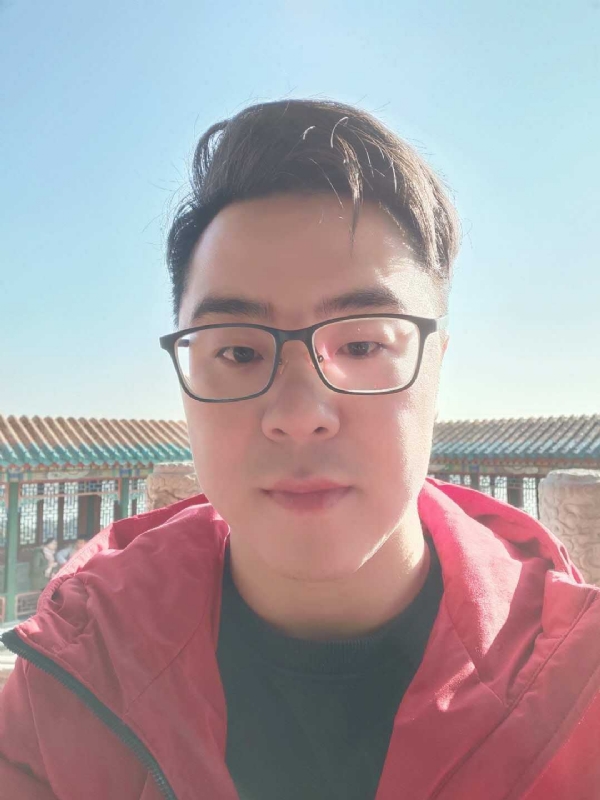 不爱吃竹子的小熊的第一张照片--咸阳相亲服务中心