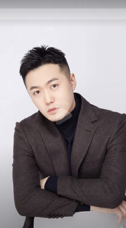 杨天枭的第一张照片--咸阳相亲服务中心