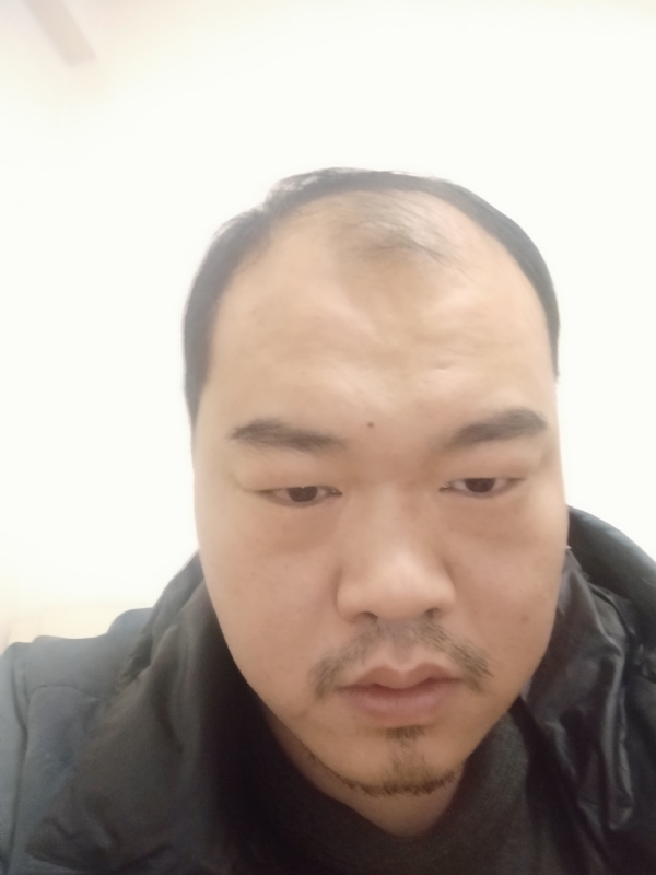 海阔天空的第一张照片--咸阳相亲服务中心