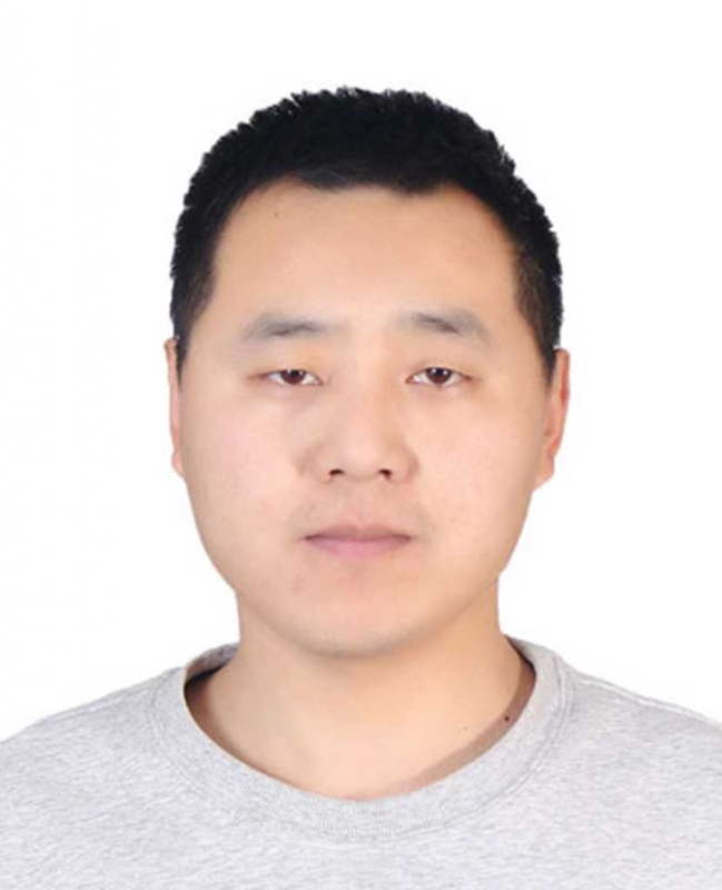 大红鹰的第一张照片--咸阳相亲服务中心