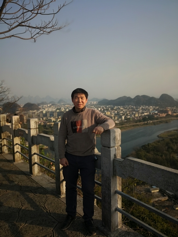 漓江之上的第三张照片--咸阳相亲服务中心