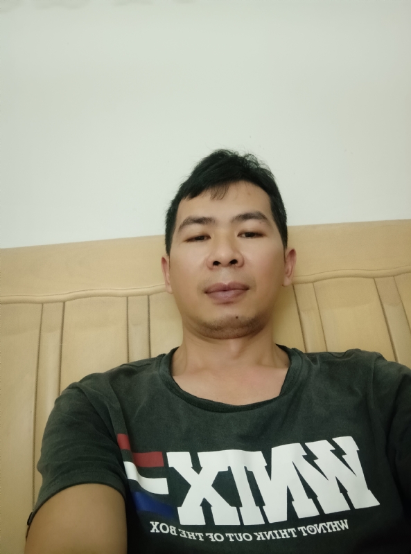 小伙子的第四张照片--咸阳相亲服务中心