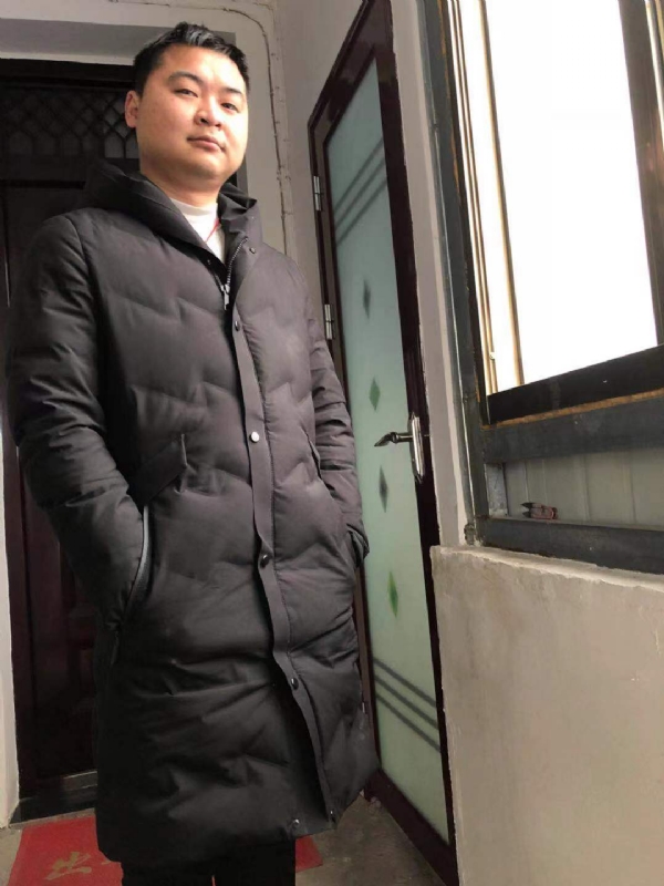末端的第一张照片--咸阳相亲服务中心
