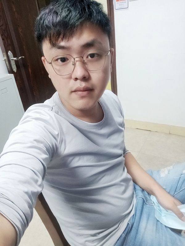 小林子的第二张照片--咸阳相亲服务中心