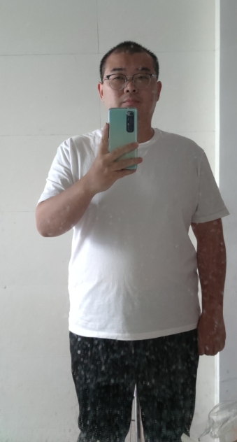 佛系胖子的第一张照片--咸阳相亲服务中心