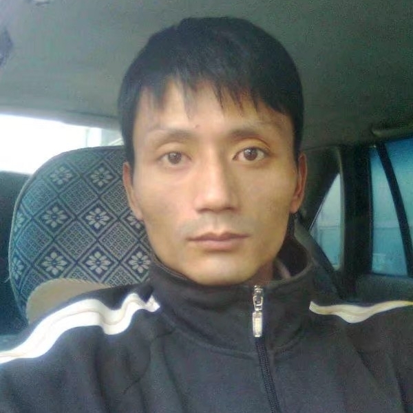 易心的第一张照片--咸阳相亲服务中心