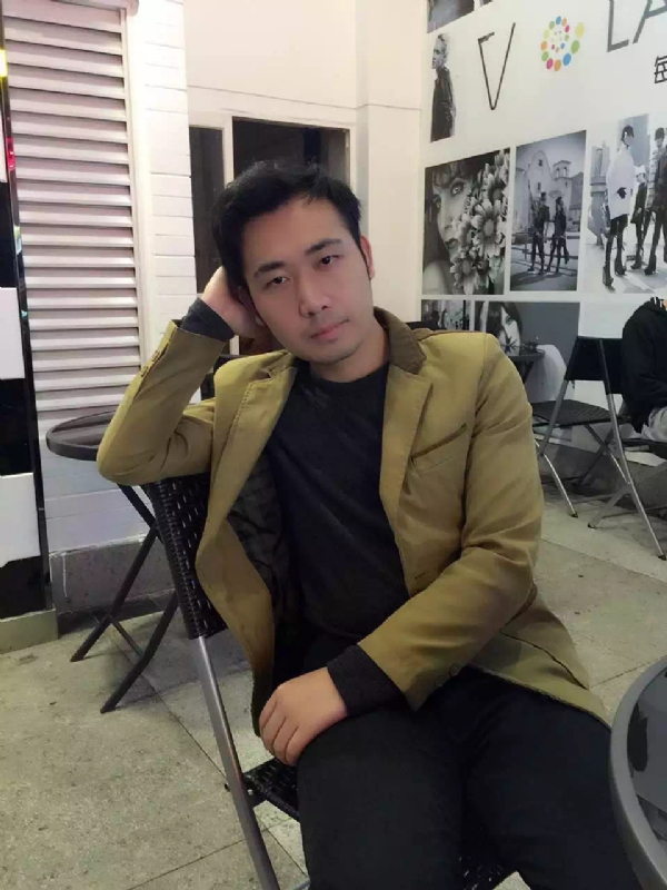 Pretty杨的第一张照片--咸阳相亲服务中心
