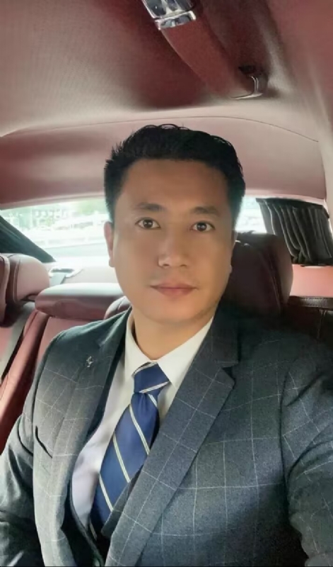 小张的第二张照片--咸阳相亲服务中心