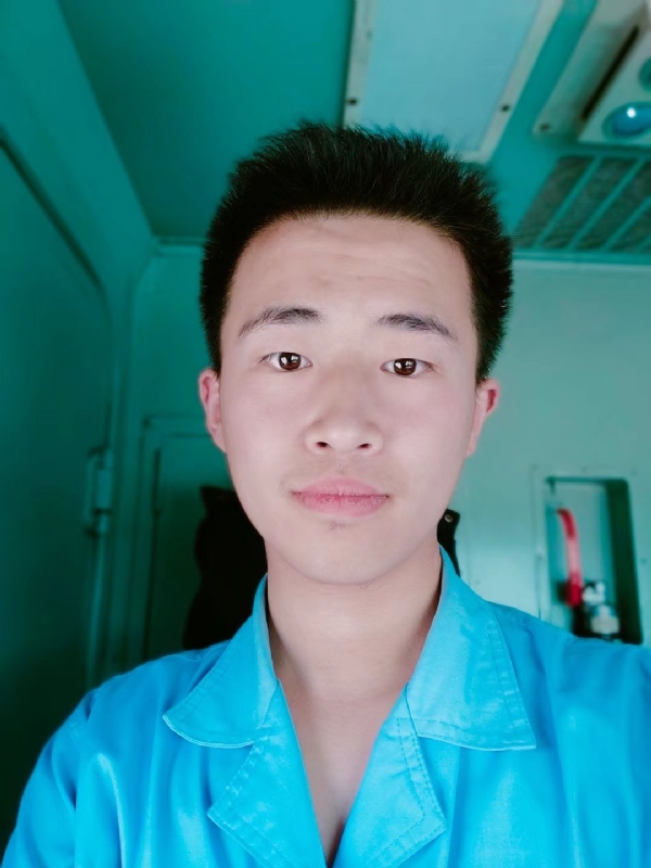 生而为人的第二张照片--咸阳相亲服务中心