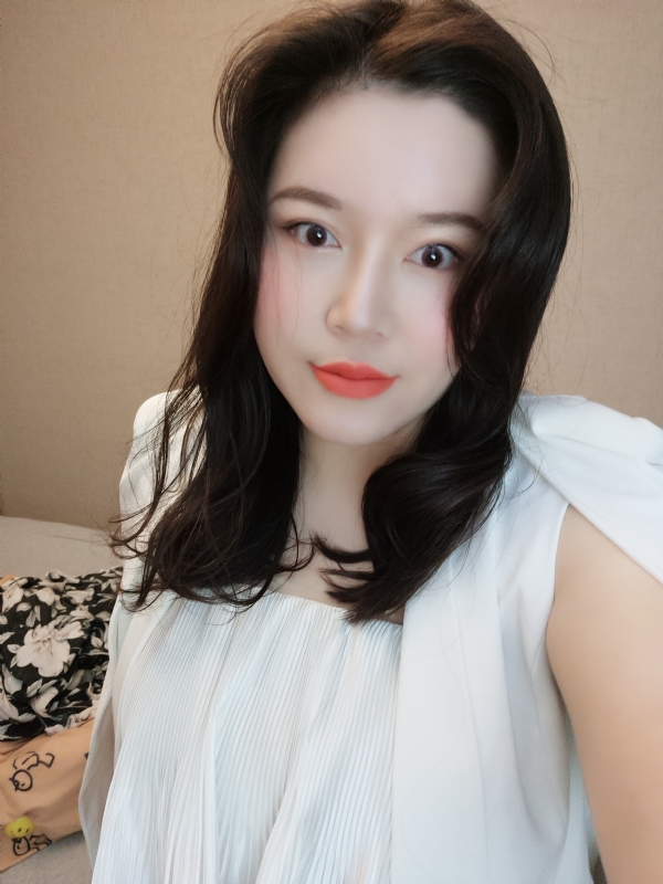 璐璐的第一张照片--咸阳相亲服务中心