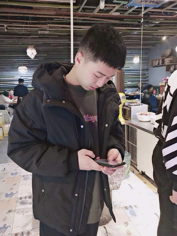 小赵的第一张照片--咸阳相亲服务中心