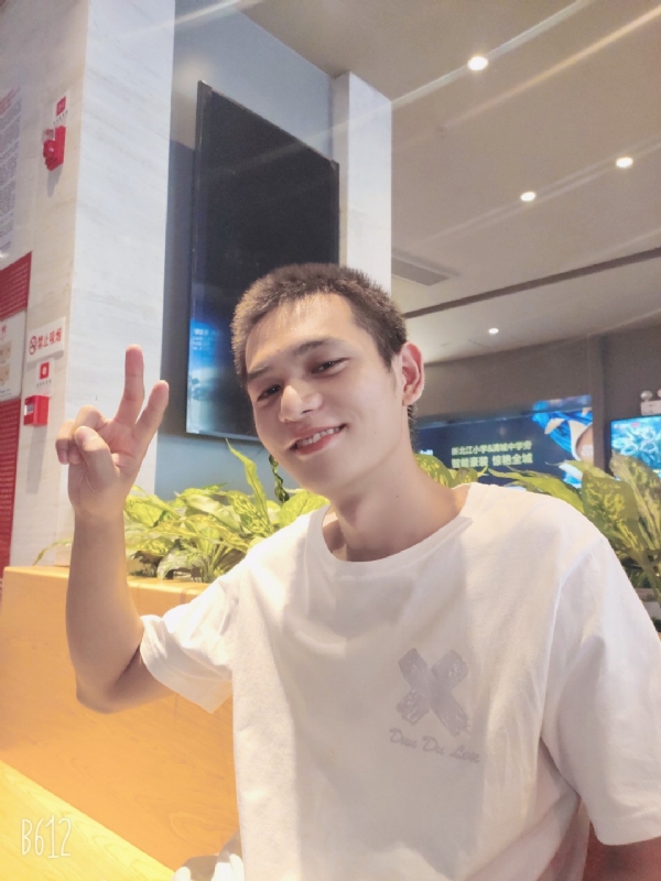 红红火火恍恍惚惚的第二张照片--咸阳相亲服务中心