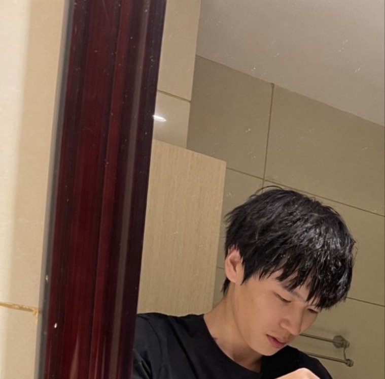 无眠的第一张照片--咸阳相亲服务中心