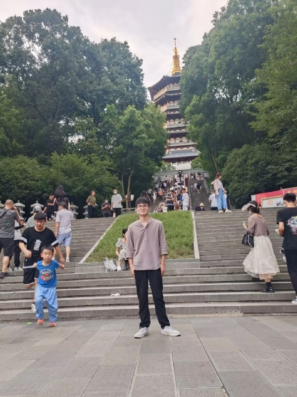 阳光男孩的第五张照片--咸阳相亲服务中心