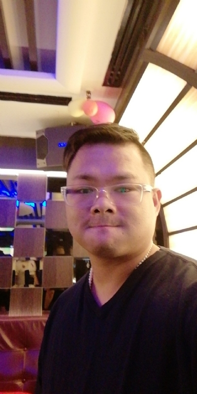 单名一个伟的第一张照片--咸阳相亲服务中心