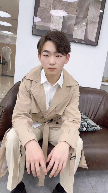 啊哲的第二张照片--咸阳相亲服务中心