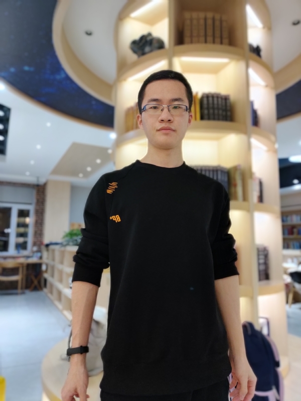 轩墨的第一张照片--咸阳相亲服务中心