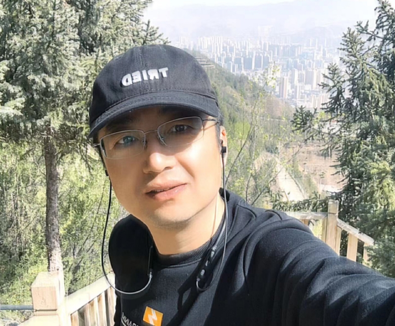 磐石的第一张照片--咸阳相亲服务中心