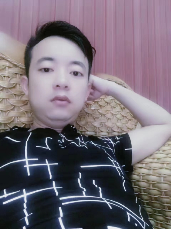 恋上一座城的第一张照片--咸阳相亲服务中心