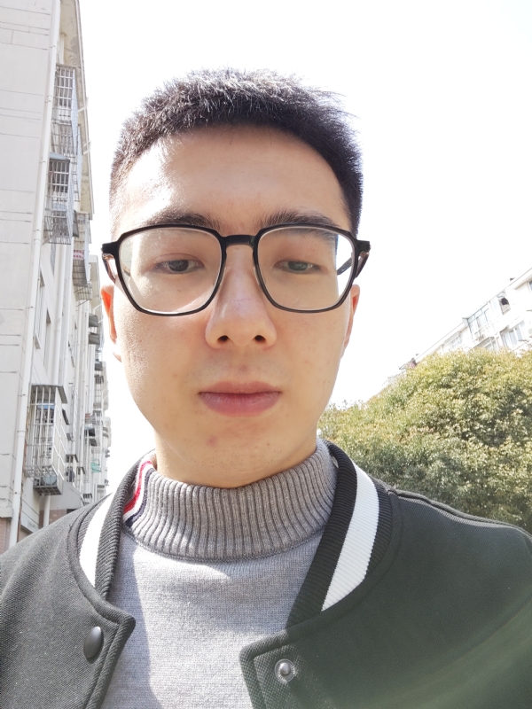 七彩皮皮虾的第一张照片--咸阳相亲服务中心