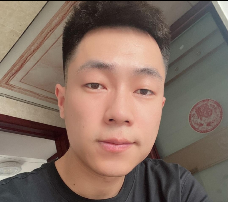 句号的第一张照片--咸阳相亲服务中心