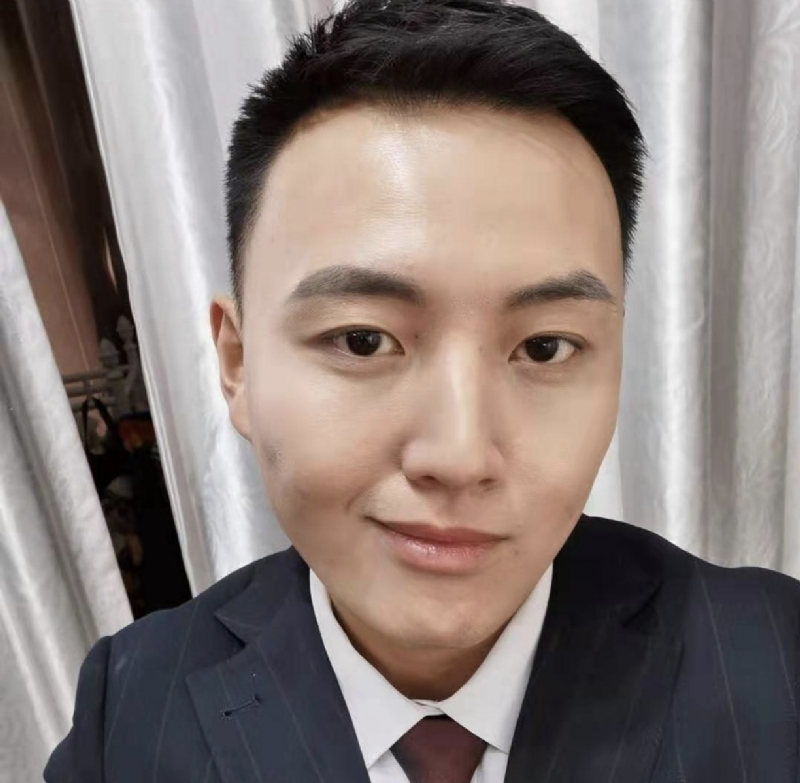 英俊潇洒的第二张照片--咸阳相亲服务中心