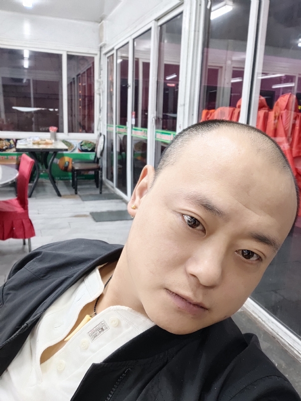 大连相亲的第一张照片--咸阳相亲服务中心
