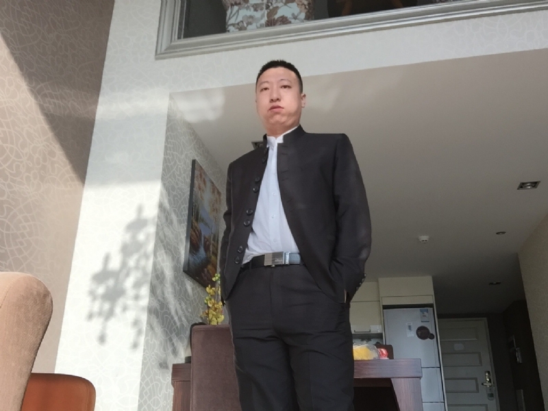 雅小炁的第一张照片--咸阳相亲服务中心