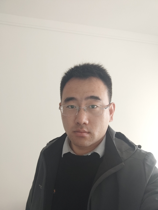 真诚的第一张照片--咸阳相亲服务中心